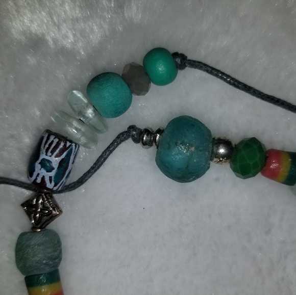 Gorgeouse Handmade Turquoise Bead Necklace long - Picture 2 of 6